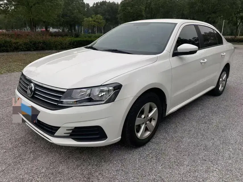 2019 VOLKSWAGEN LAVIDA view 1