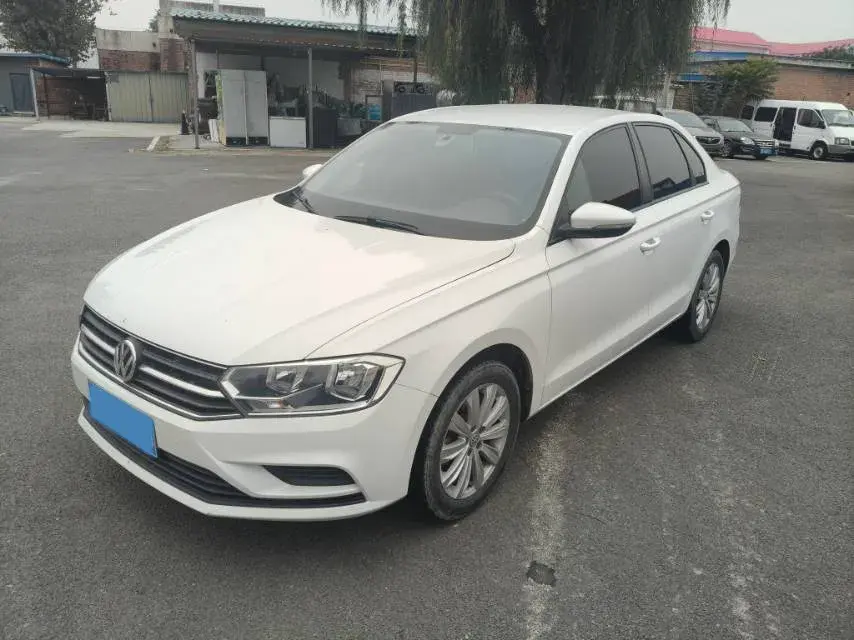 2019 VOLKSWAGEN BORA view 1