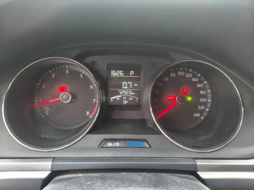 2019 VOLKSWAGEN BORA thumbnail 3