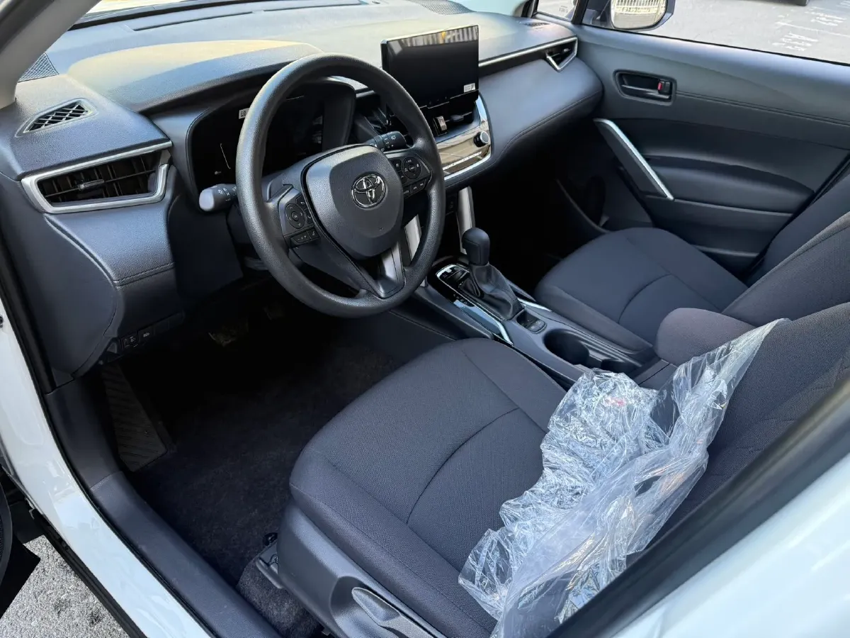 2024 Toyota Corolla Cross 2.0L 152HP L4 E-CVT Hybrid,autocango,china used car exporter,china ev exporter,chinese used car exporter,chinese used ev exporter