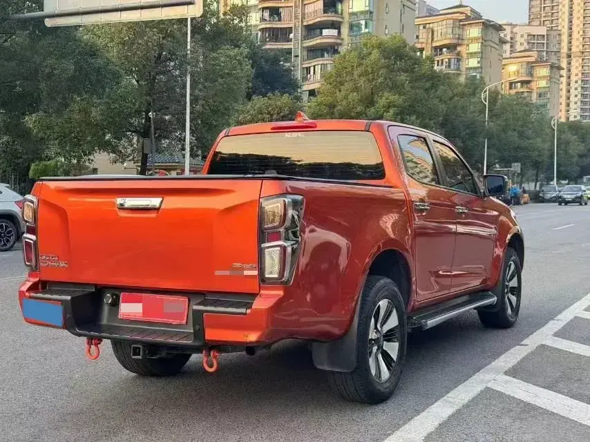 2021 ISUZU D-MAX thumbnail 4