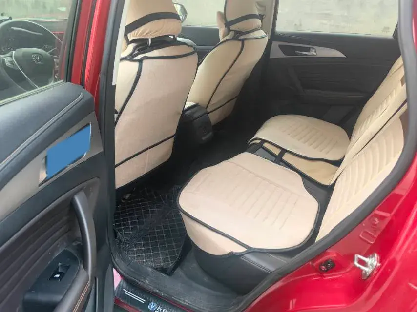 2019 CHANGAN CS35 thumbnail 3