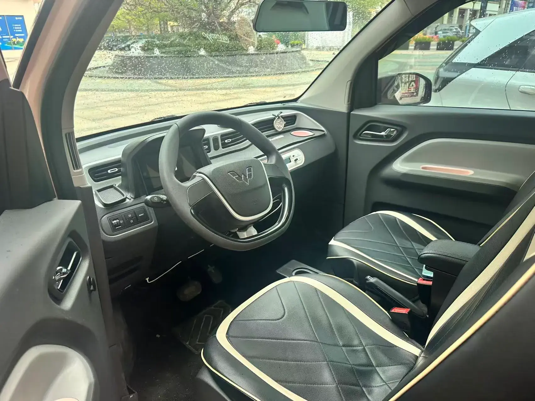 2021 WULING HONGGUANG thumbnail 3