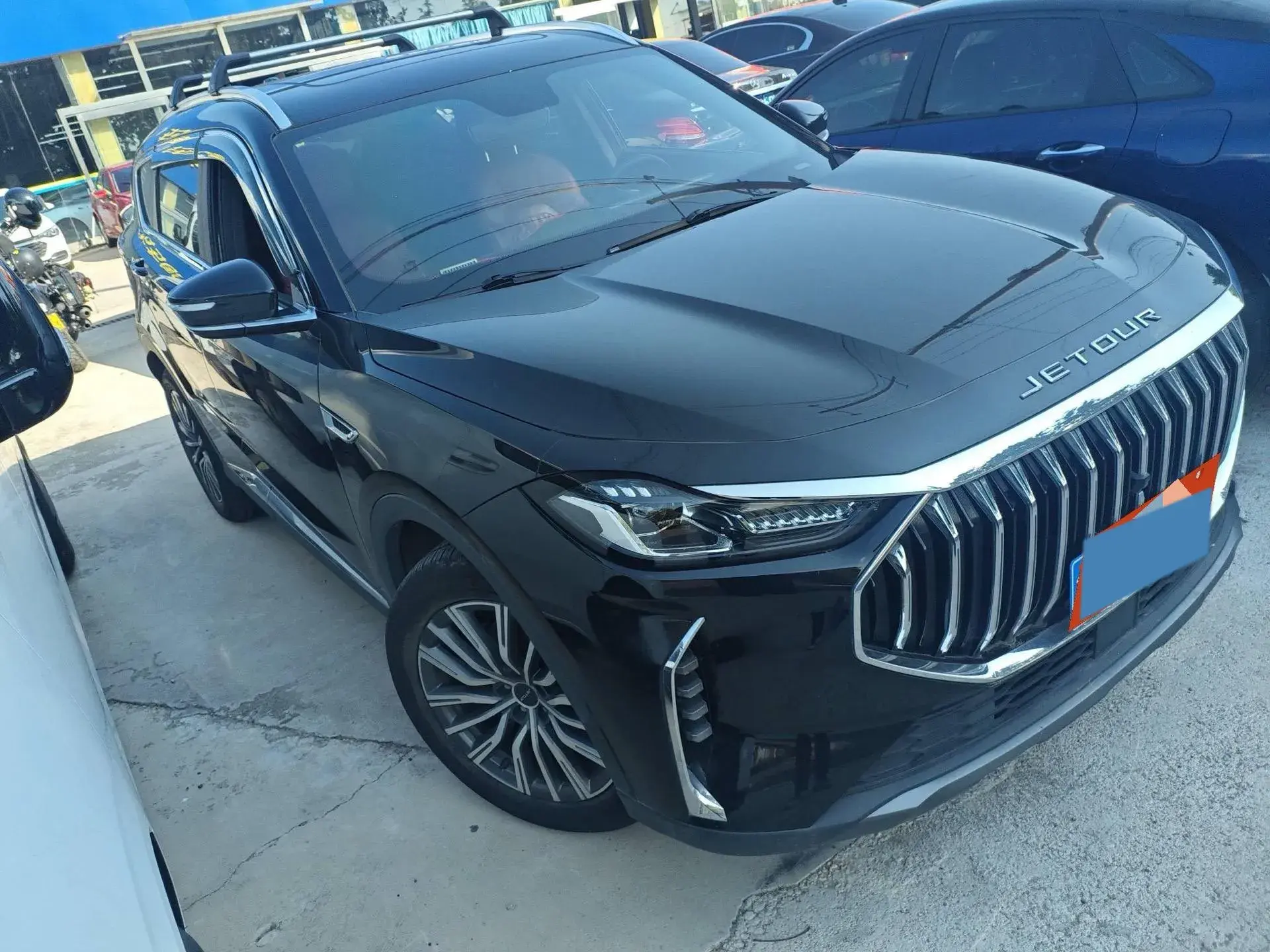 2023 JETOUR X70 thumbnail 2