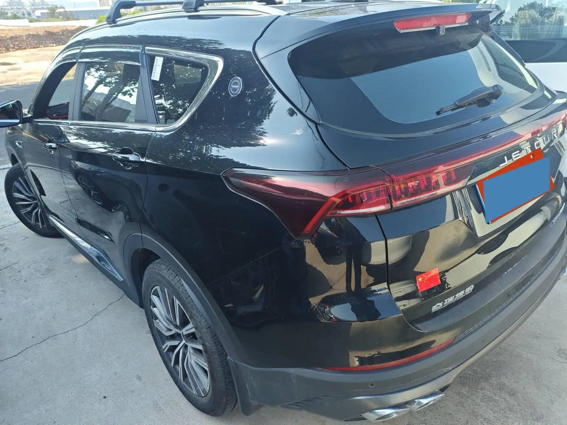 2023 JETOUR X70 thumbnail 3