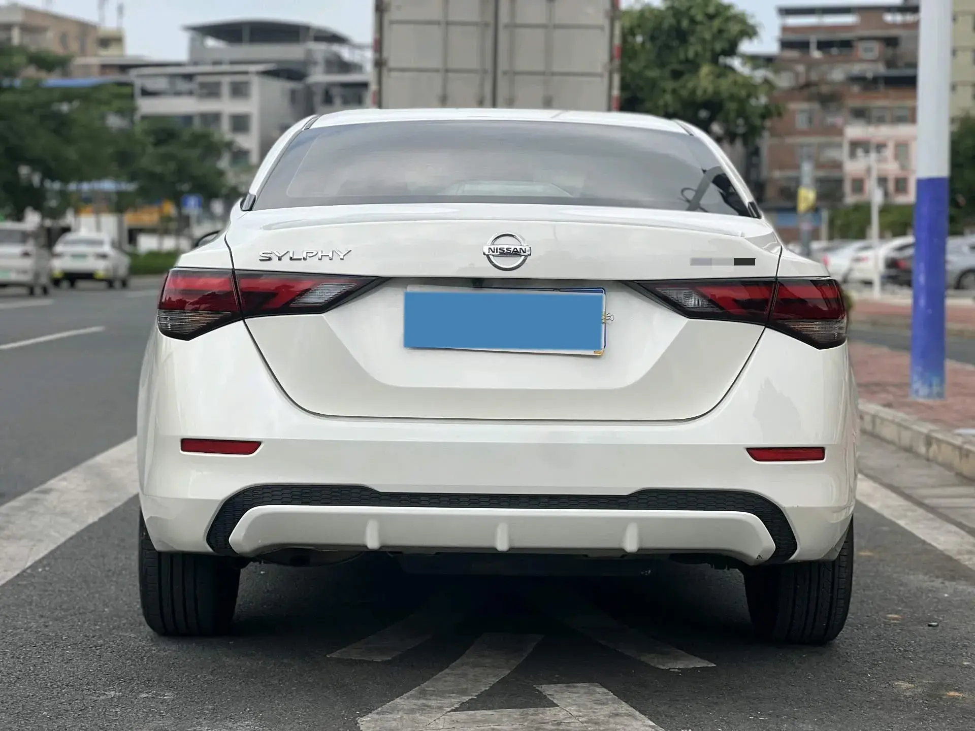 2022 NISSAN SYLPHY thumbnail 4