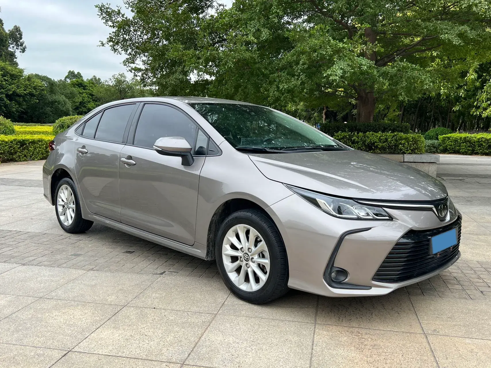 2021 TOYOTA COROLLA thumbnail 3