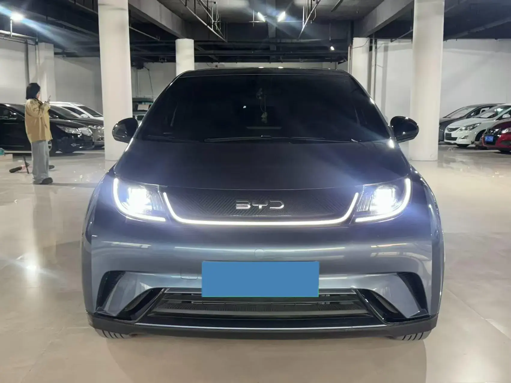 2025 BYD DOLPHIN thumbnail 3