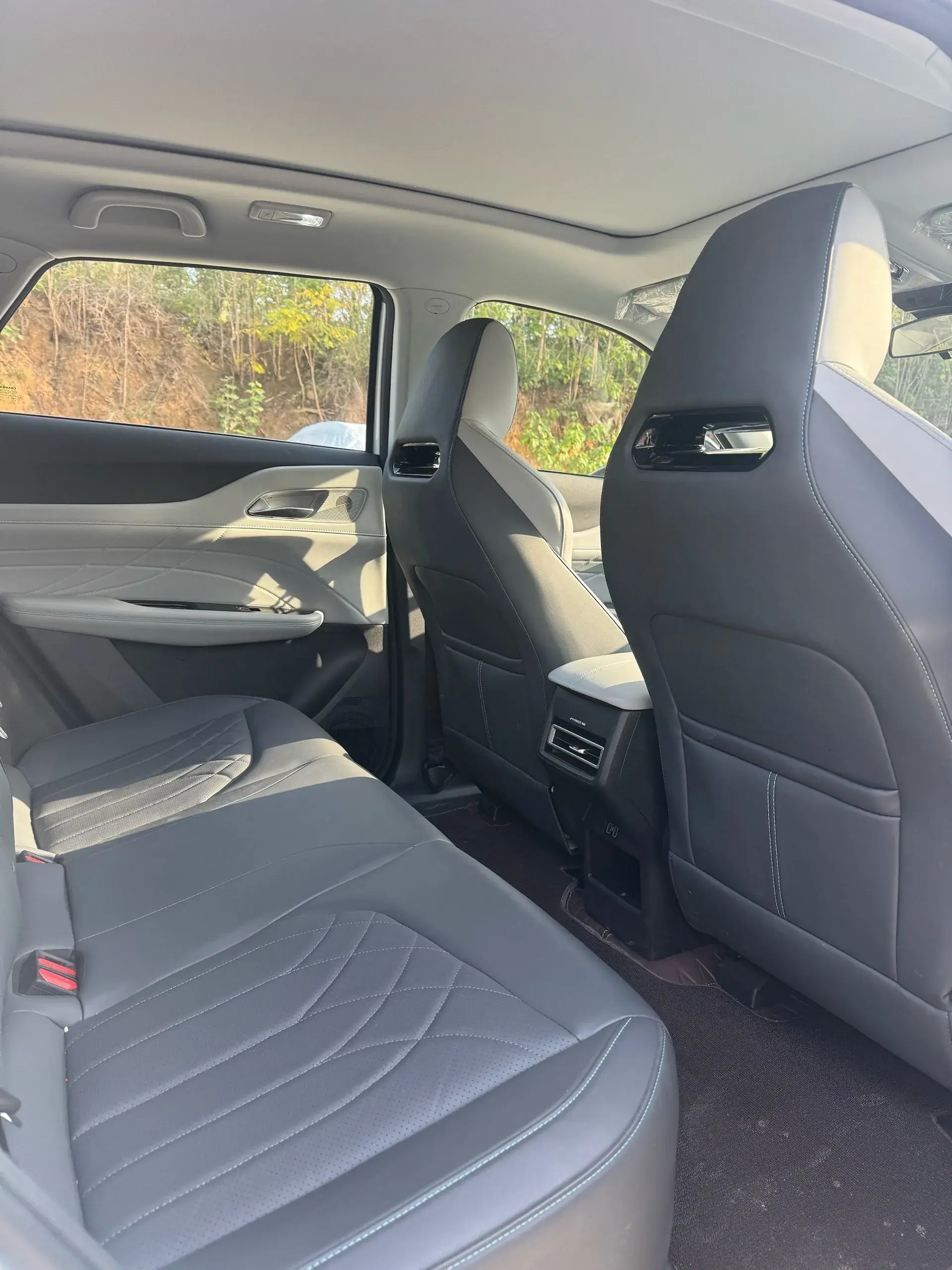 2024 CHANGAN EADO thumbnail 3