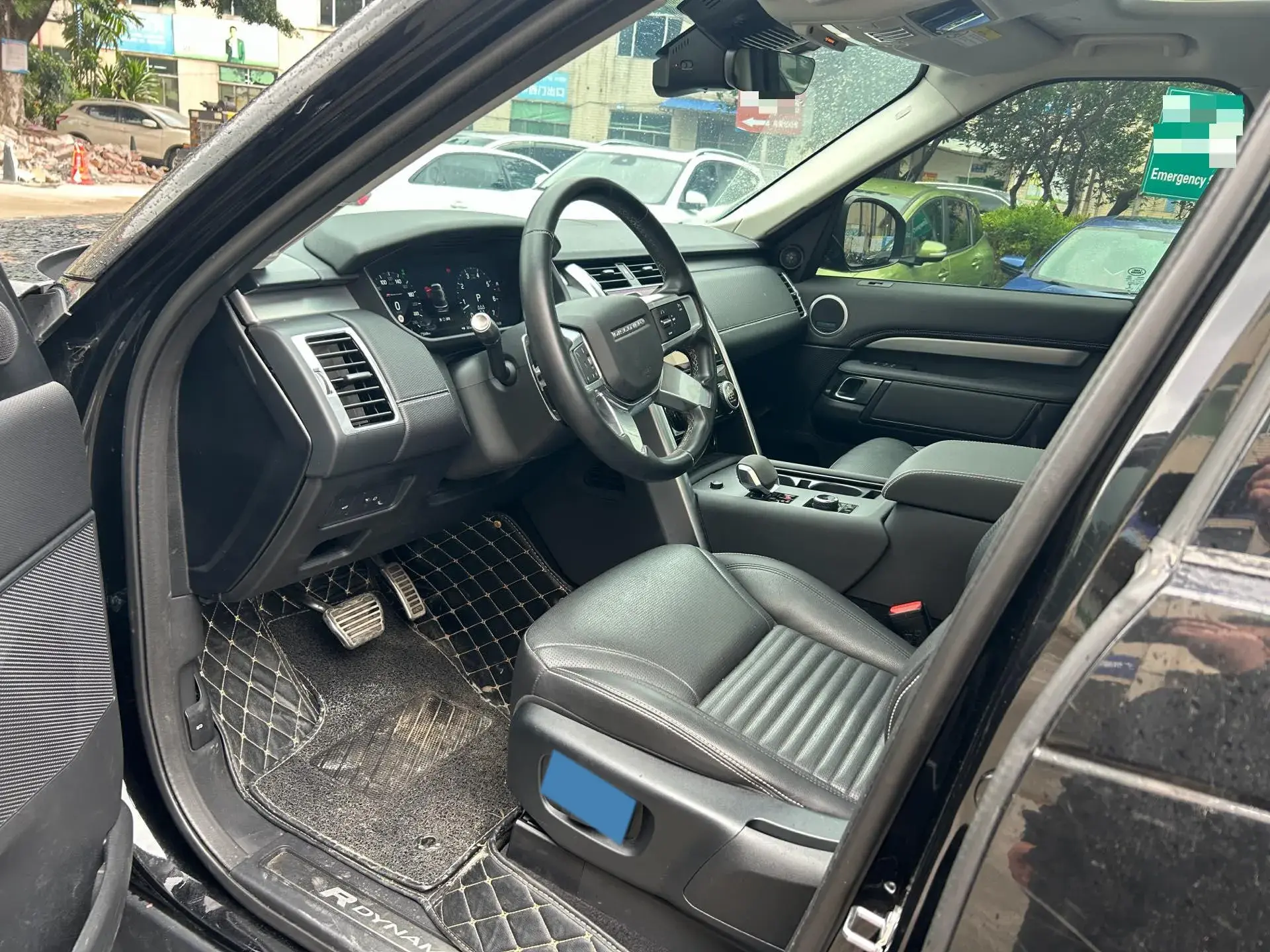 2021 LAND ROVER thumbnail 3