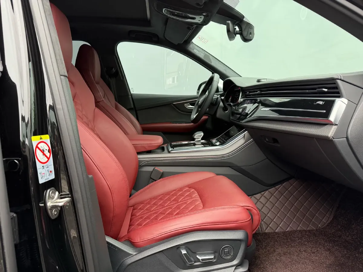 2024 Audi SQ7 4.0T 507HP V8 8AT,autocango,china used car exporter,china ev exporter,chinese used car exporter,chinese used ev exporter