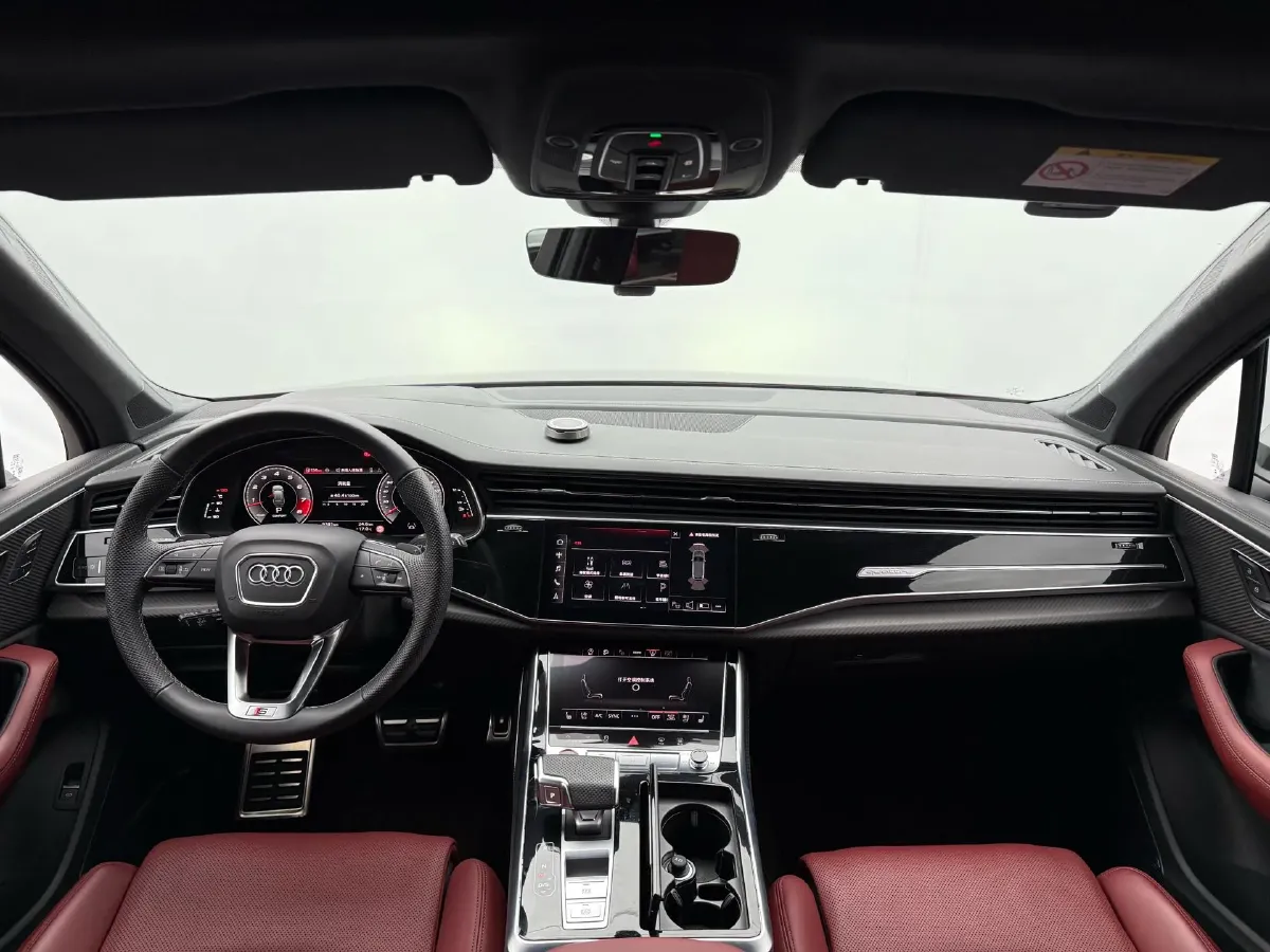 2024 Audi SQ7 4.0T 507HP V8 8AT,autocango,china used car exporter,china ev exporter,chinese used car exporter,chinese used ev exporter