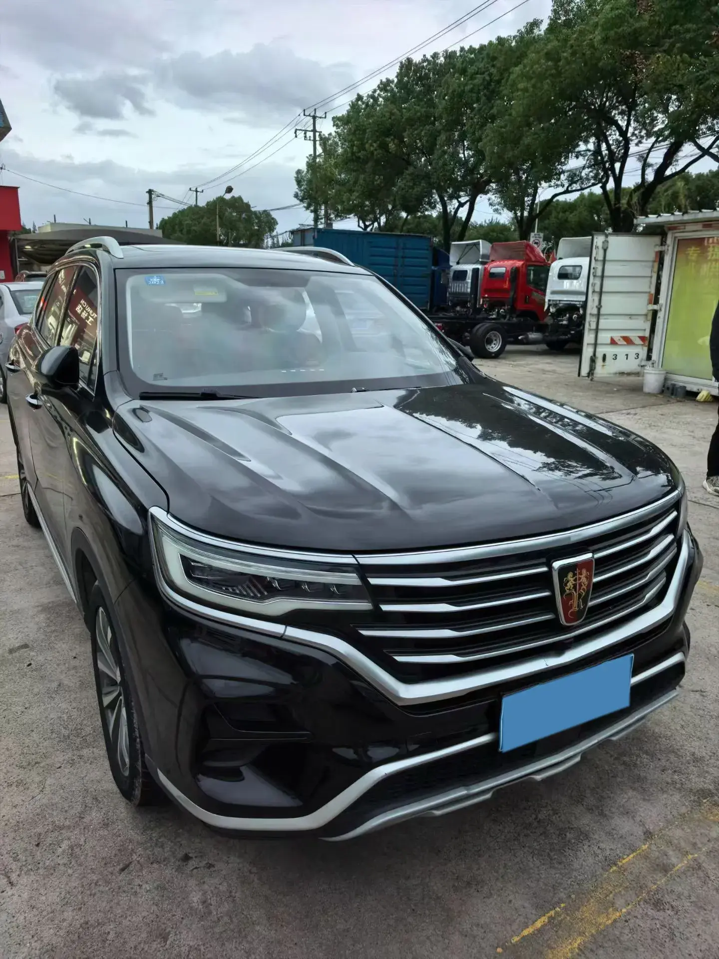 2020 ROEWE I6 thumbnail 3