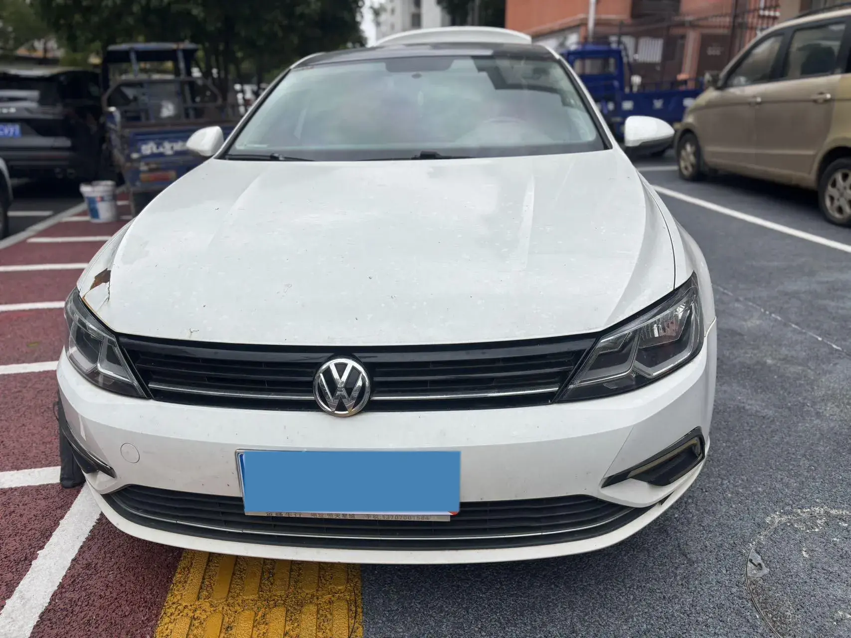 2018 VOLKSWAGEN LAMANDO thumbnail 2