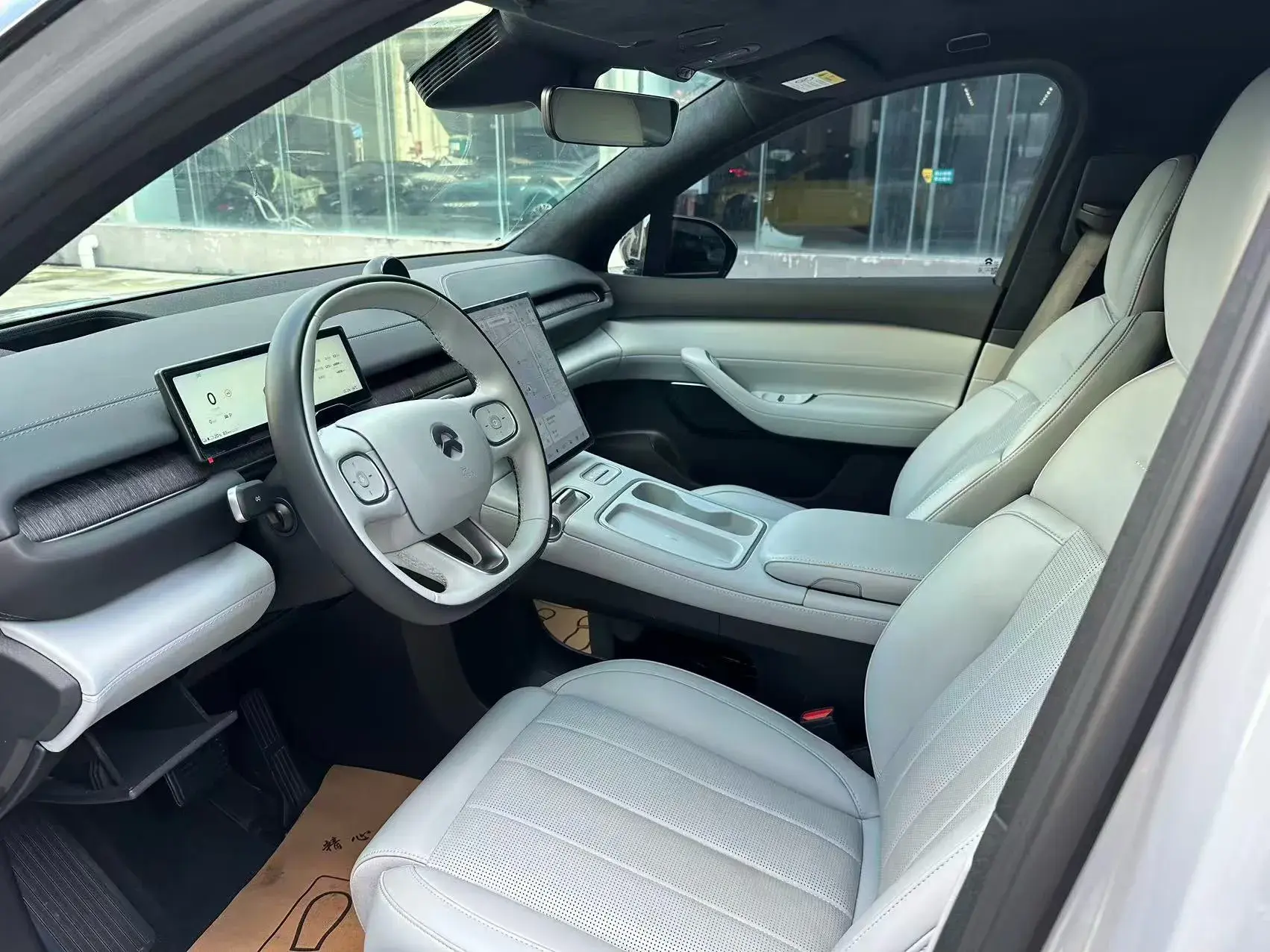 2023 NIO ES6 thumbnail 4