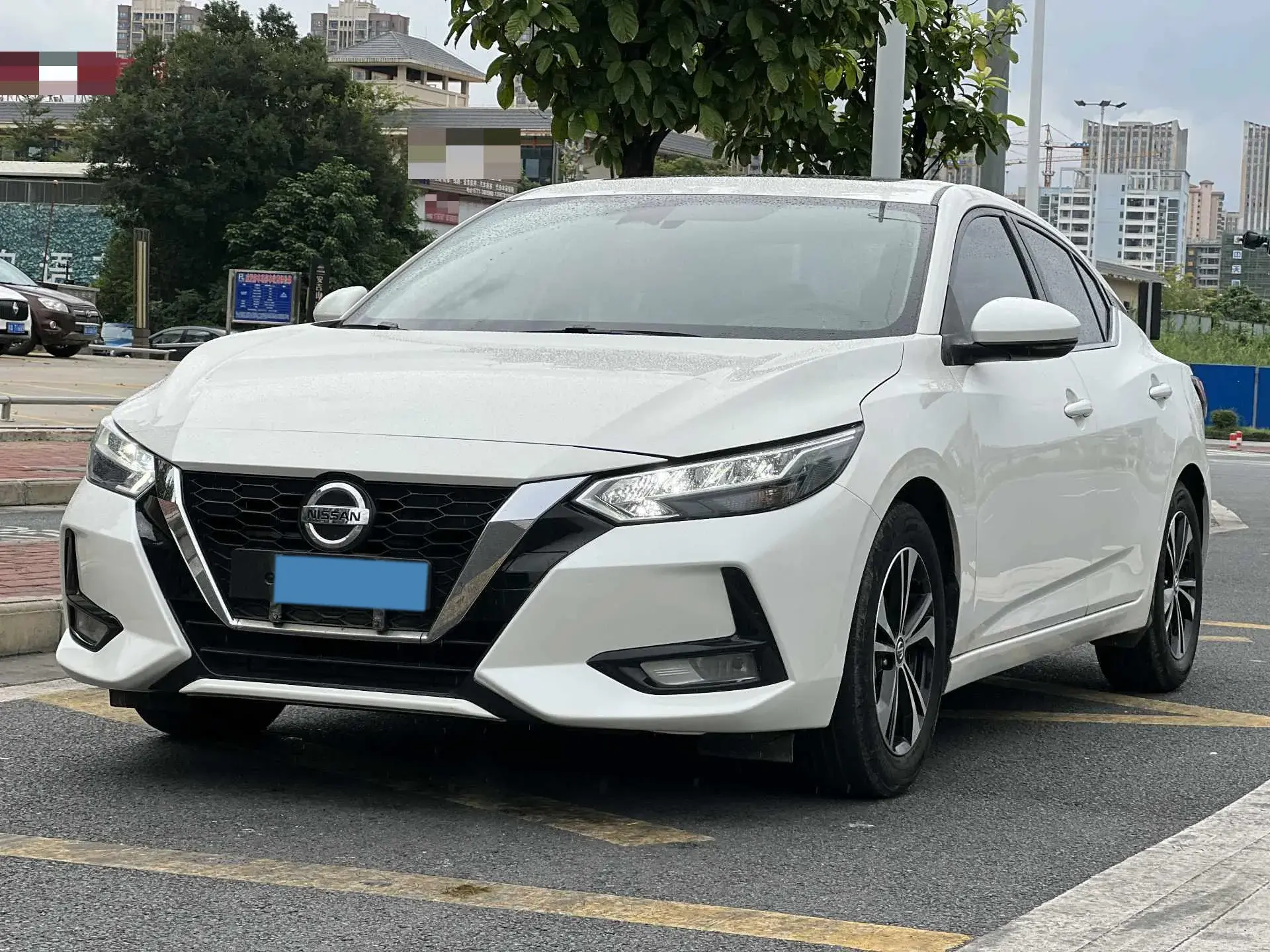 2021 NISSAN SYLPHY view 1