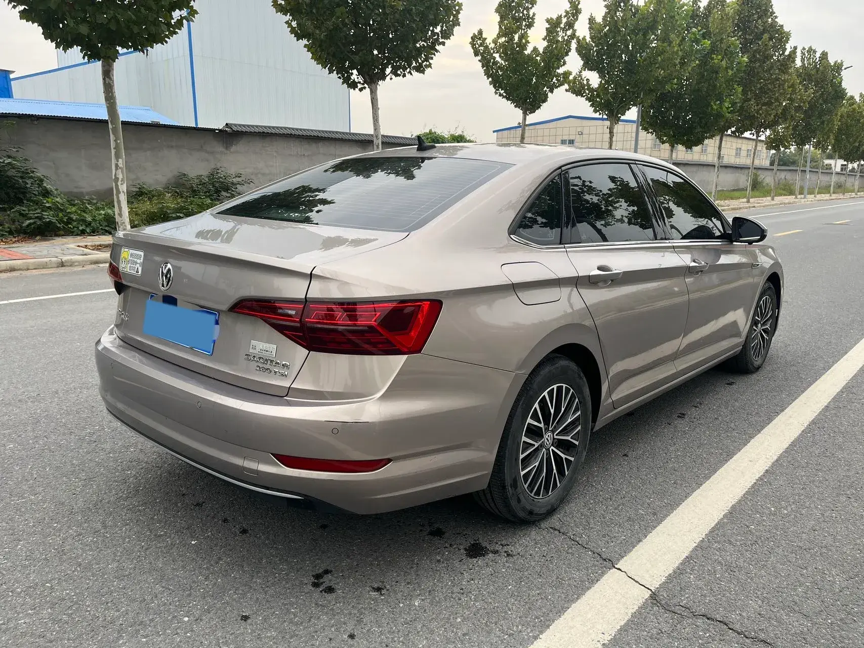 2021 VOLKSWAGEN SAGITAR thumbnail 4