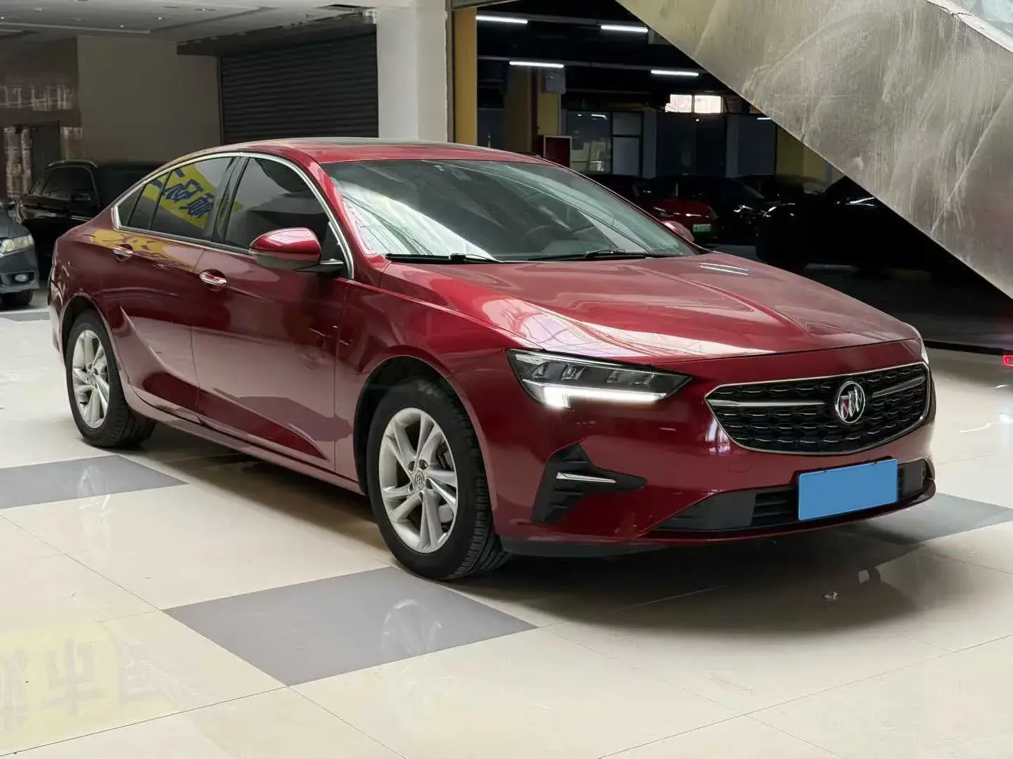 2020 BUICK REGAL thumbnail 3