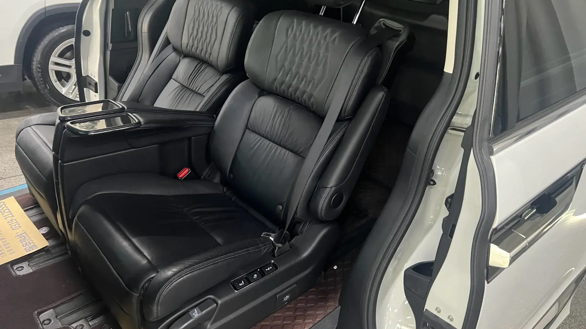 2022 HONDA ELYSIOIN thumbnail 4