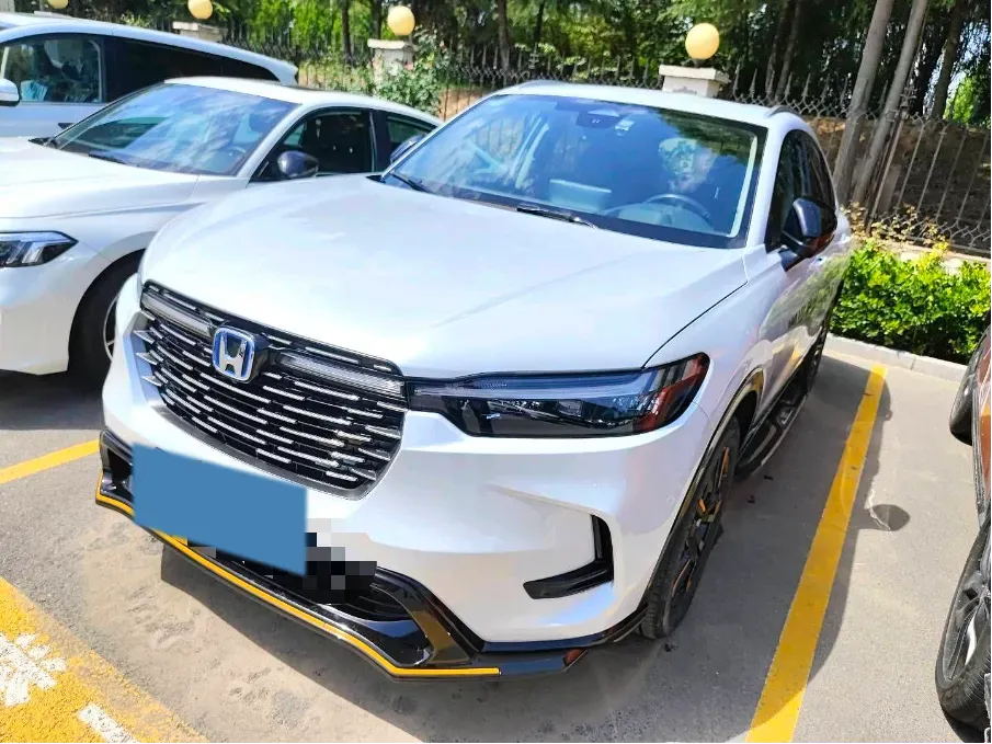 2023 Honda HR-V 2.0L 143HP L4 E-CVT Hybrid,autocango,china used car exporter,china ev exporter,chinese used car exporter,chinese used ev exporter