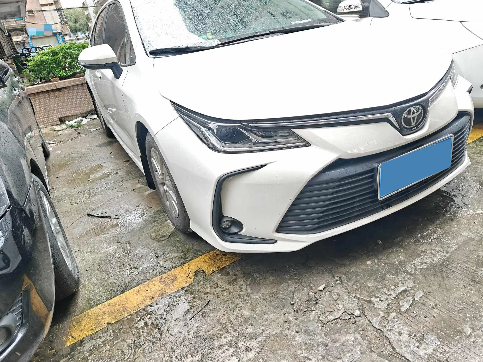 2021 TOYOTA COROLLA thumbnail 3