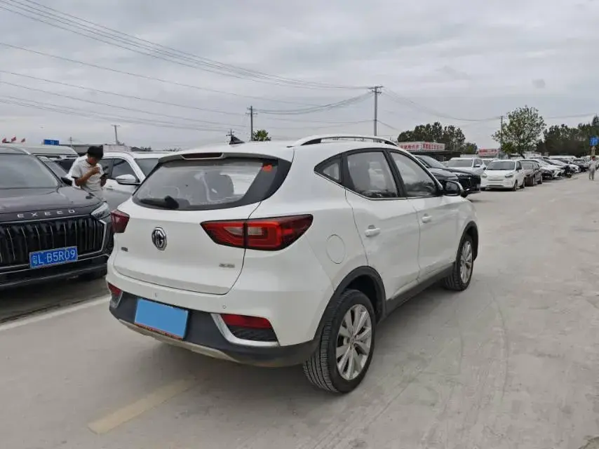 2017 MG ZS thumbnail 4