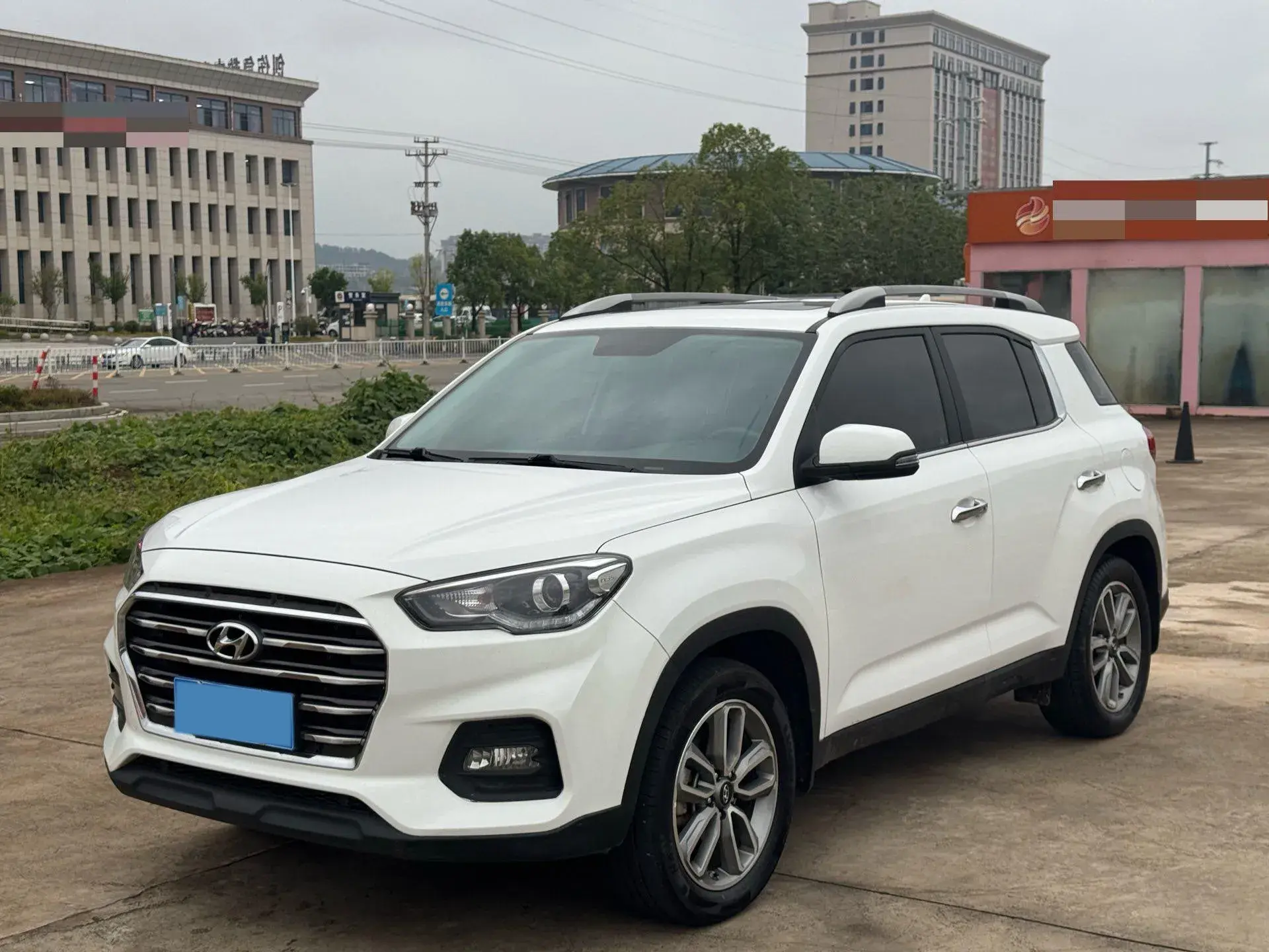 2019 HYUNDAI IX35 view 1