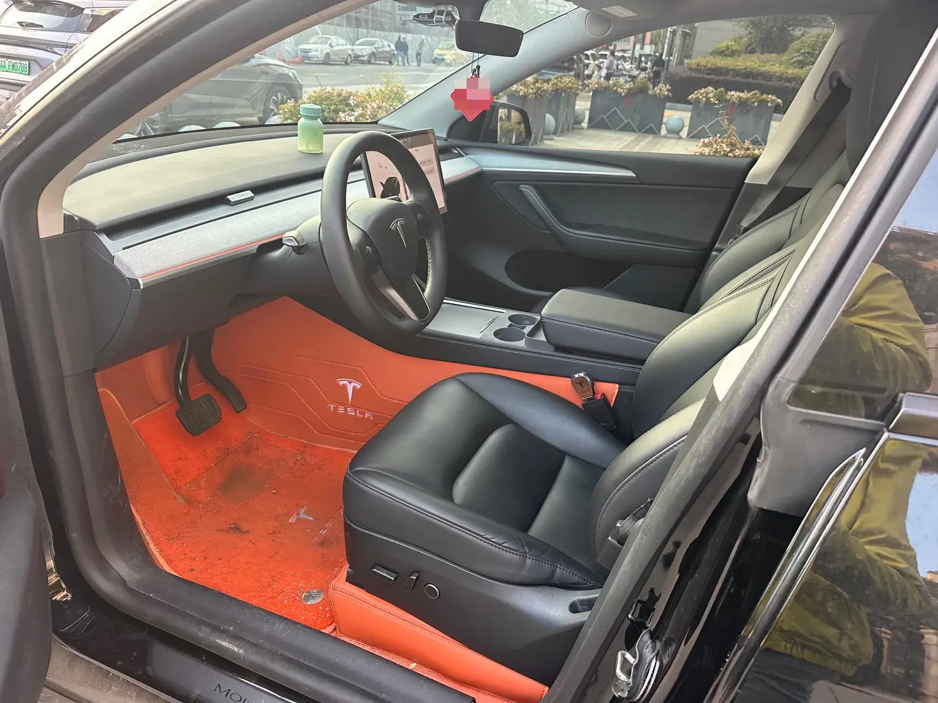 2023 TESLA MODEL thumbnail 3