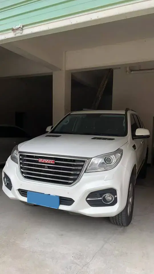 2017 HAVAL H9 view 1