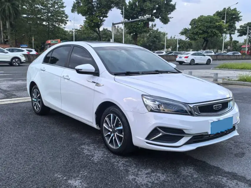 2019 GEELY EMGRAND thumbnail 3
