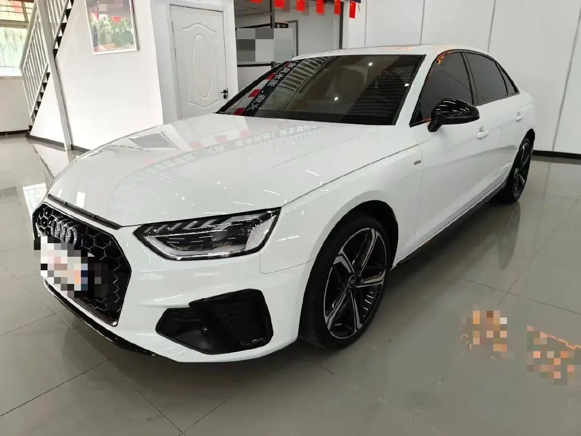2024 Audi A4L 2.0T 190HP L4 7DCT