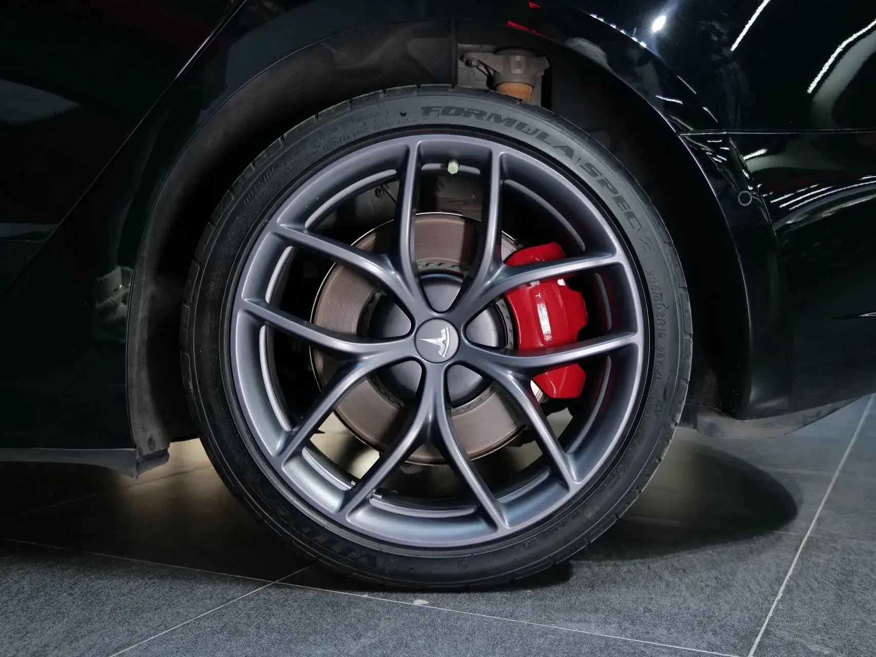 2021 TESLA MODEL thumbnail 4