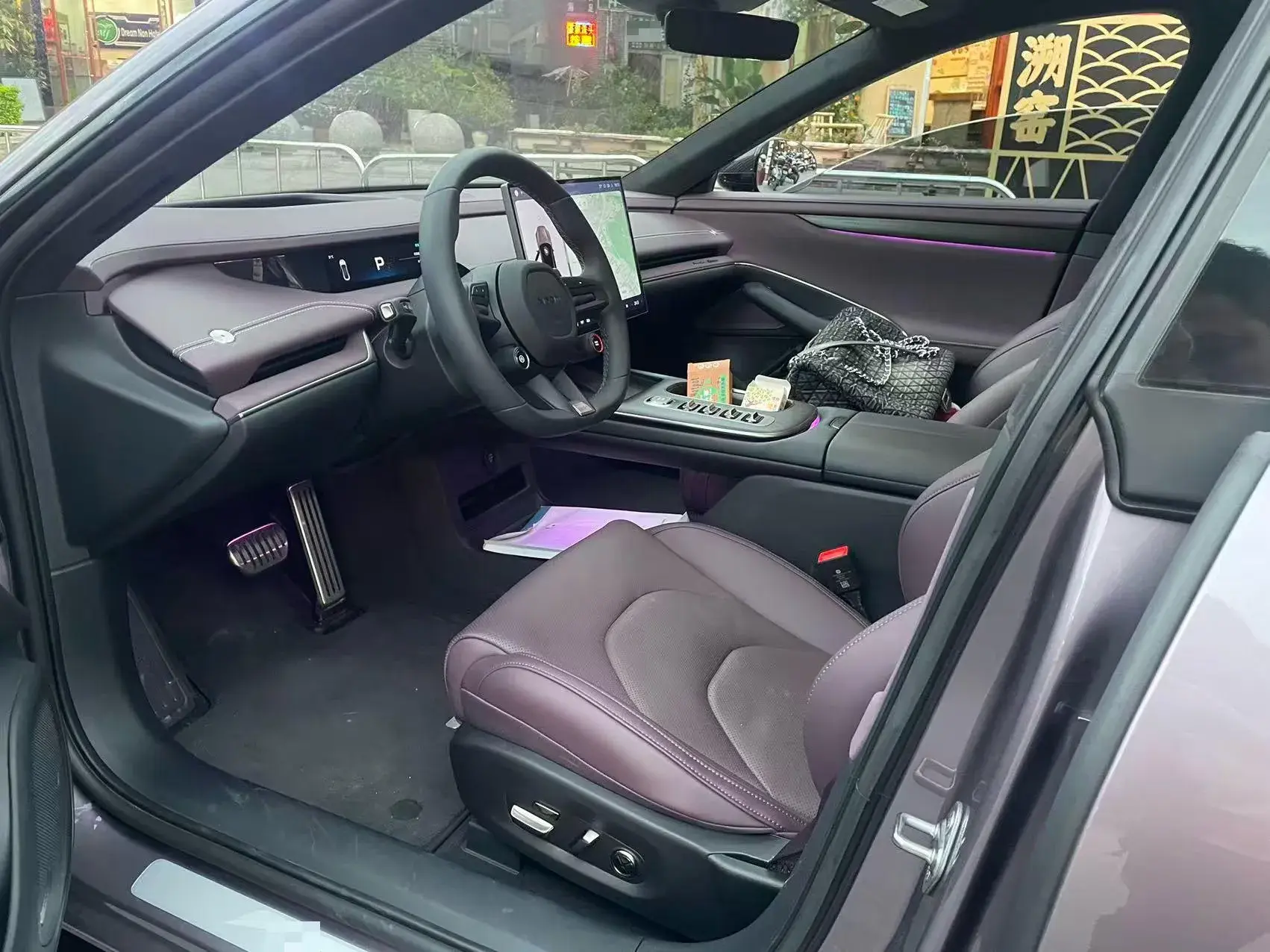 2024 MI SU7 thumbnail 4