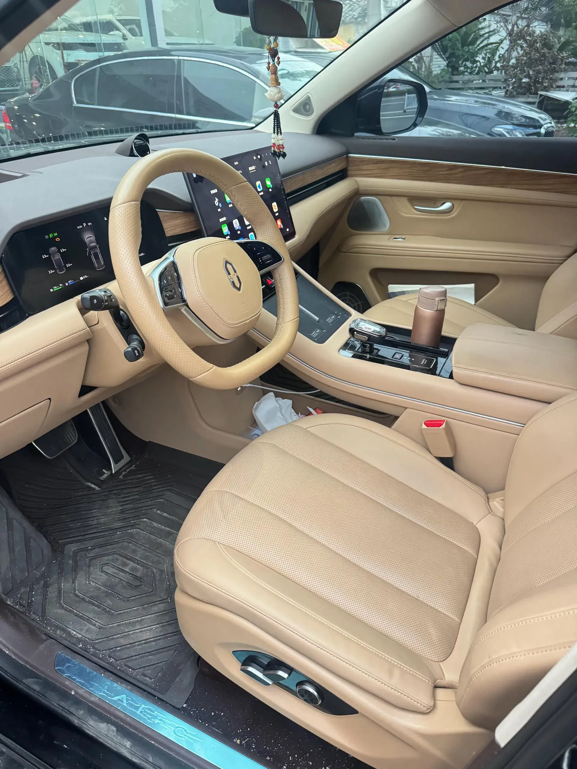 2024 AITO AITO thumbnail 3