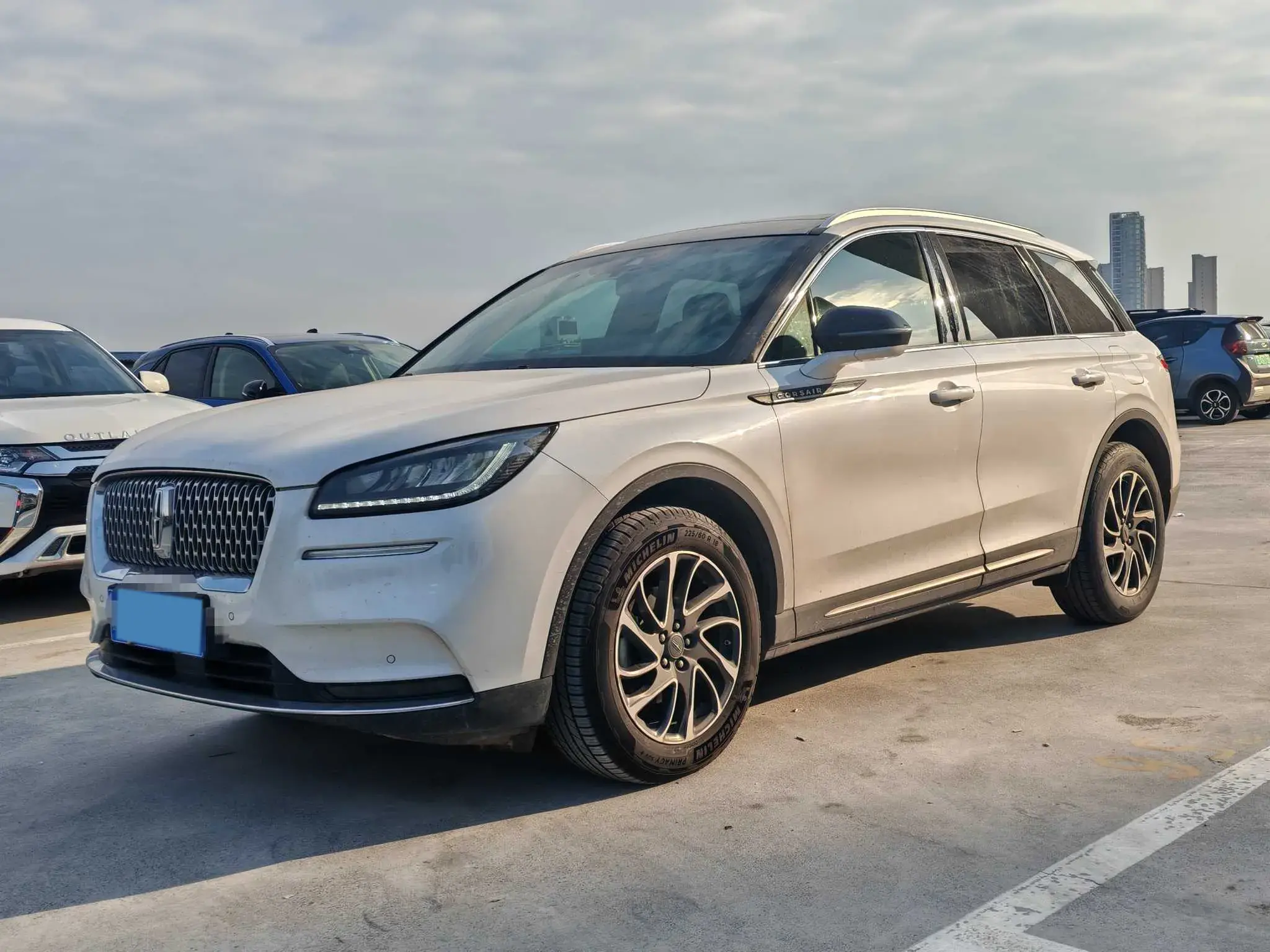 2020 LINCOLN CORSAIR view 1