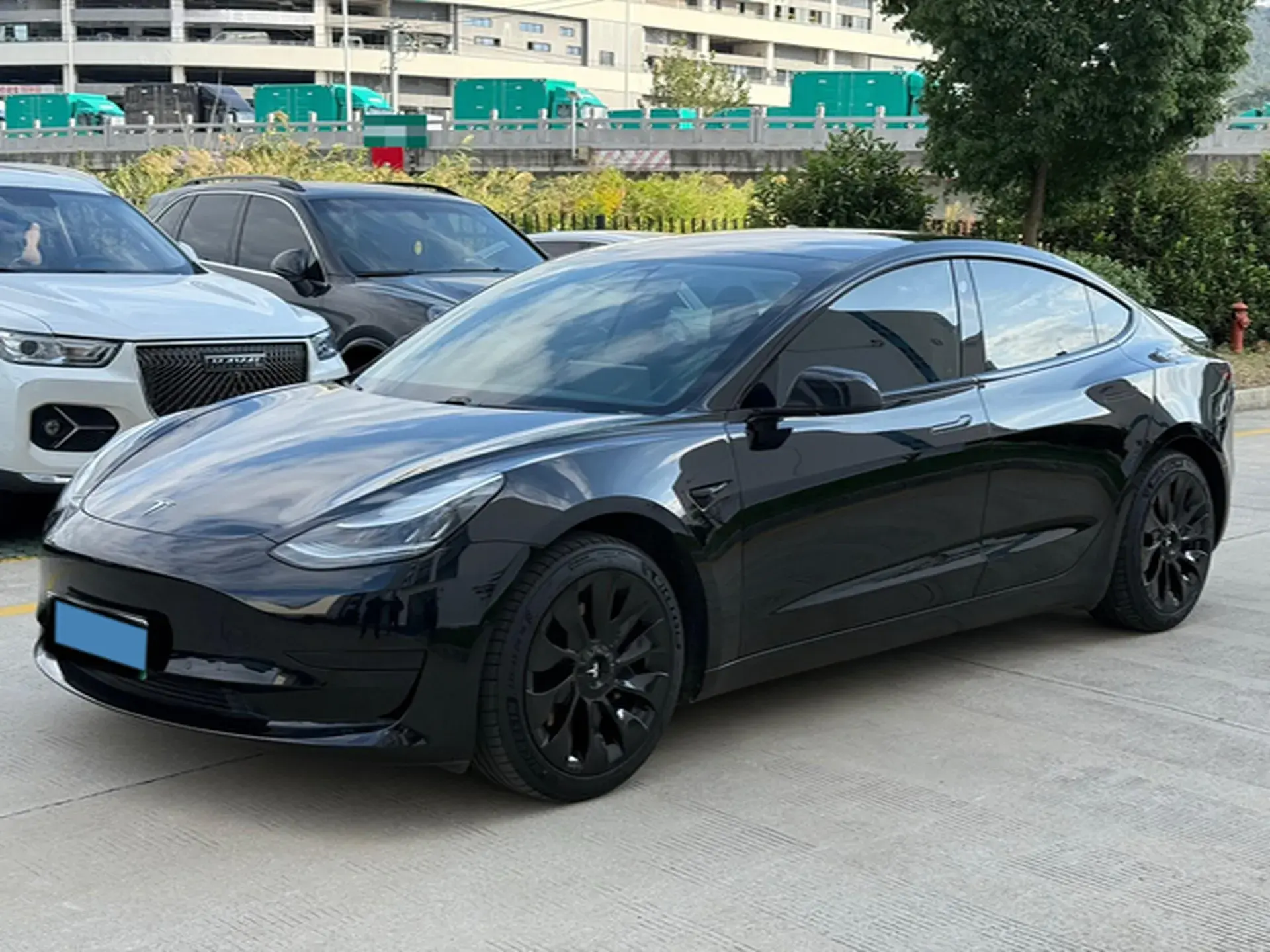 2020 TESLA MODEL view 1