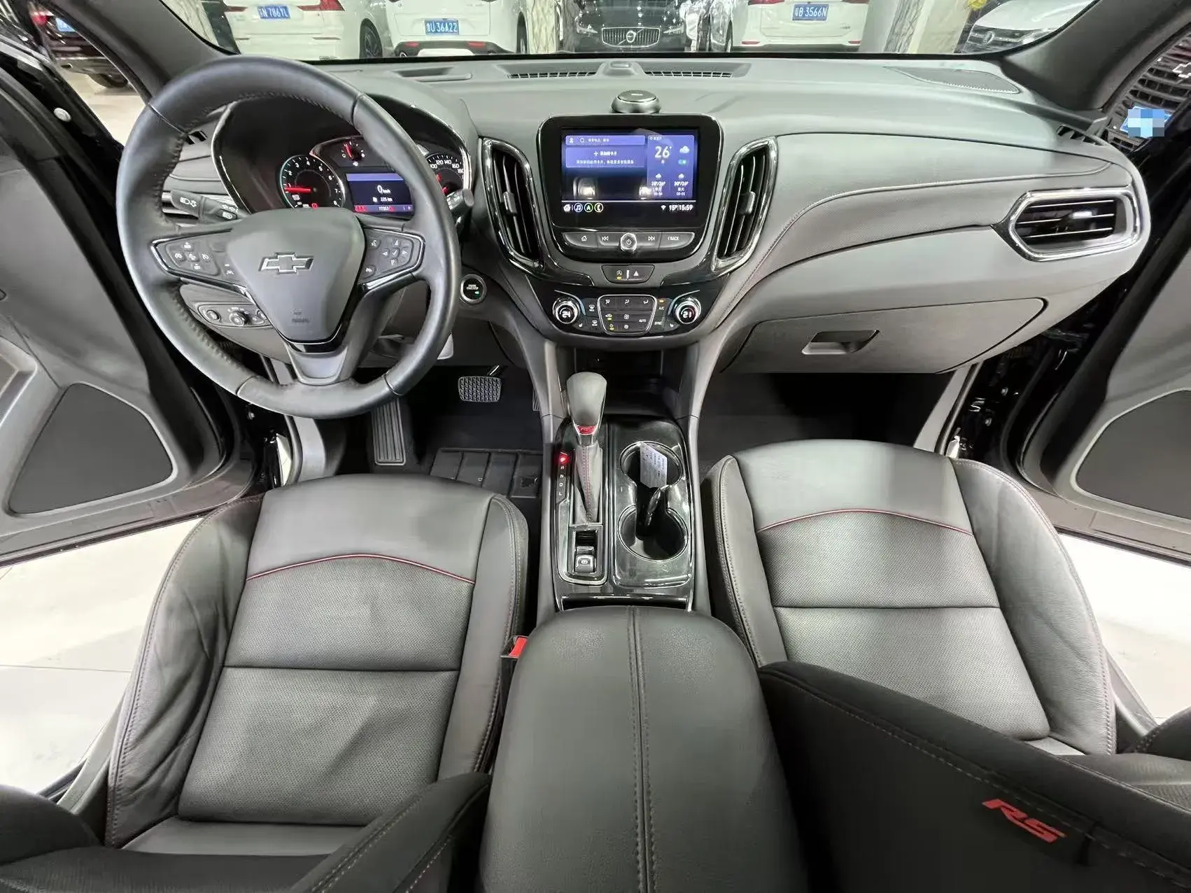 2021 CHEVROLET EQUINOX thumbnail 4