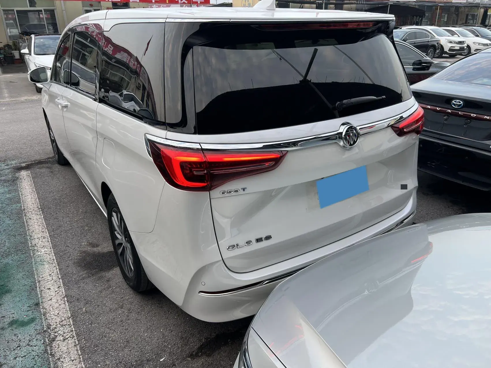 2022 BUICK GL8 thumbnail 3