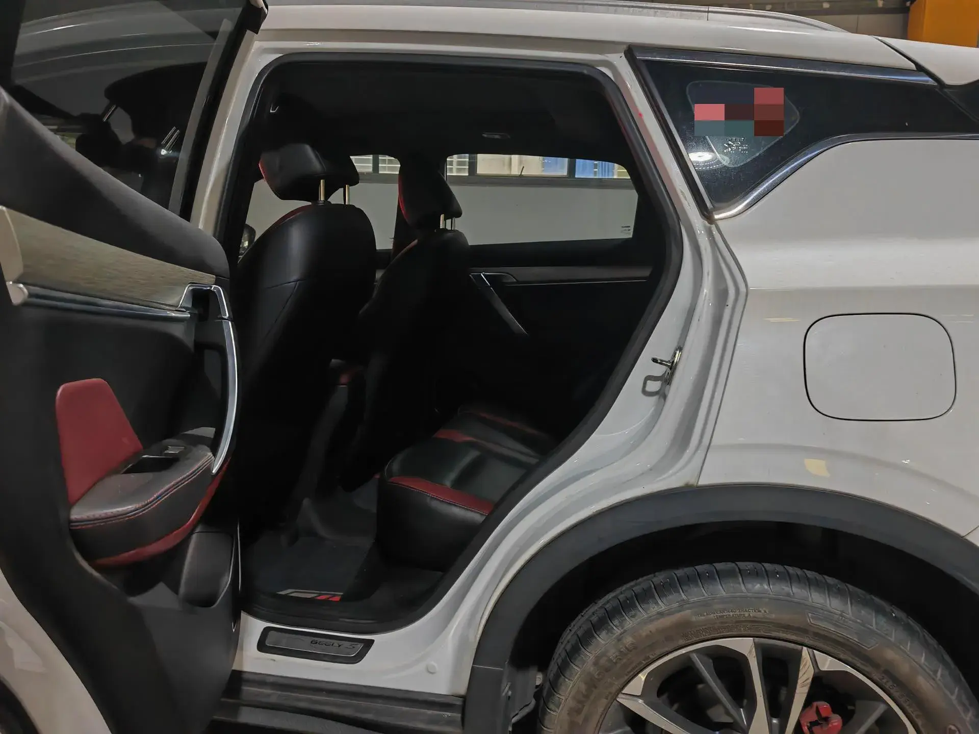 2019 GEELY COOLRAY thumbnail 3