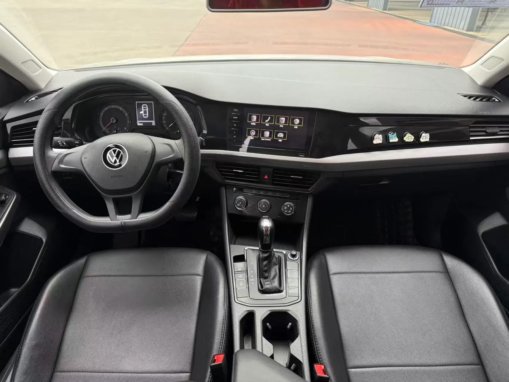 2021 VOLKSWAGEN BORA thumbnail 4