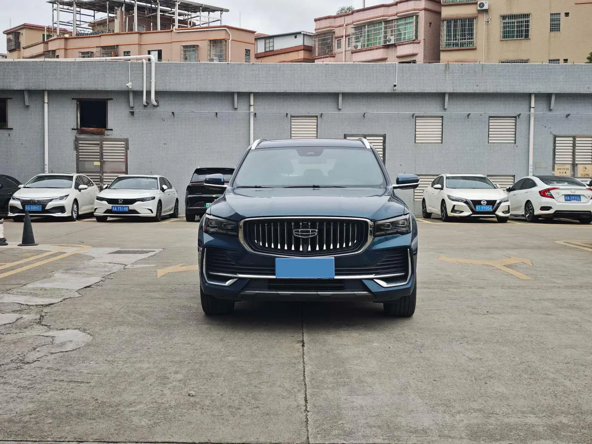 2021 GEELY MONJARO thumbnail 2