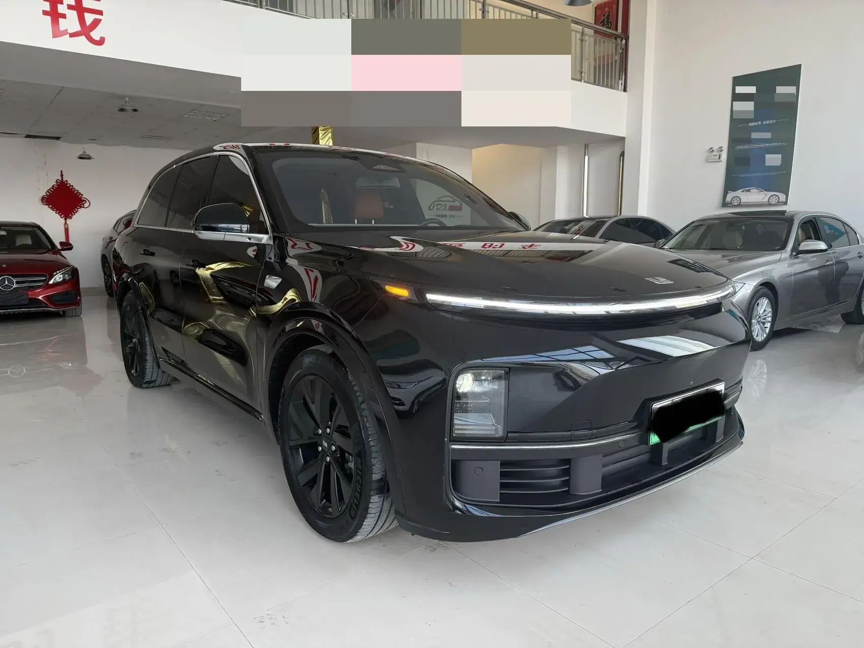 2023 LI L8 thumbnail 2