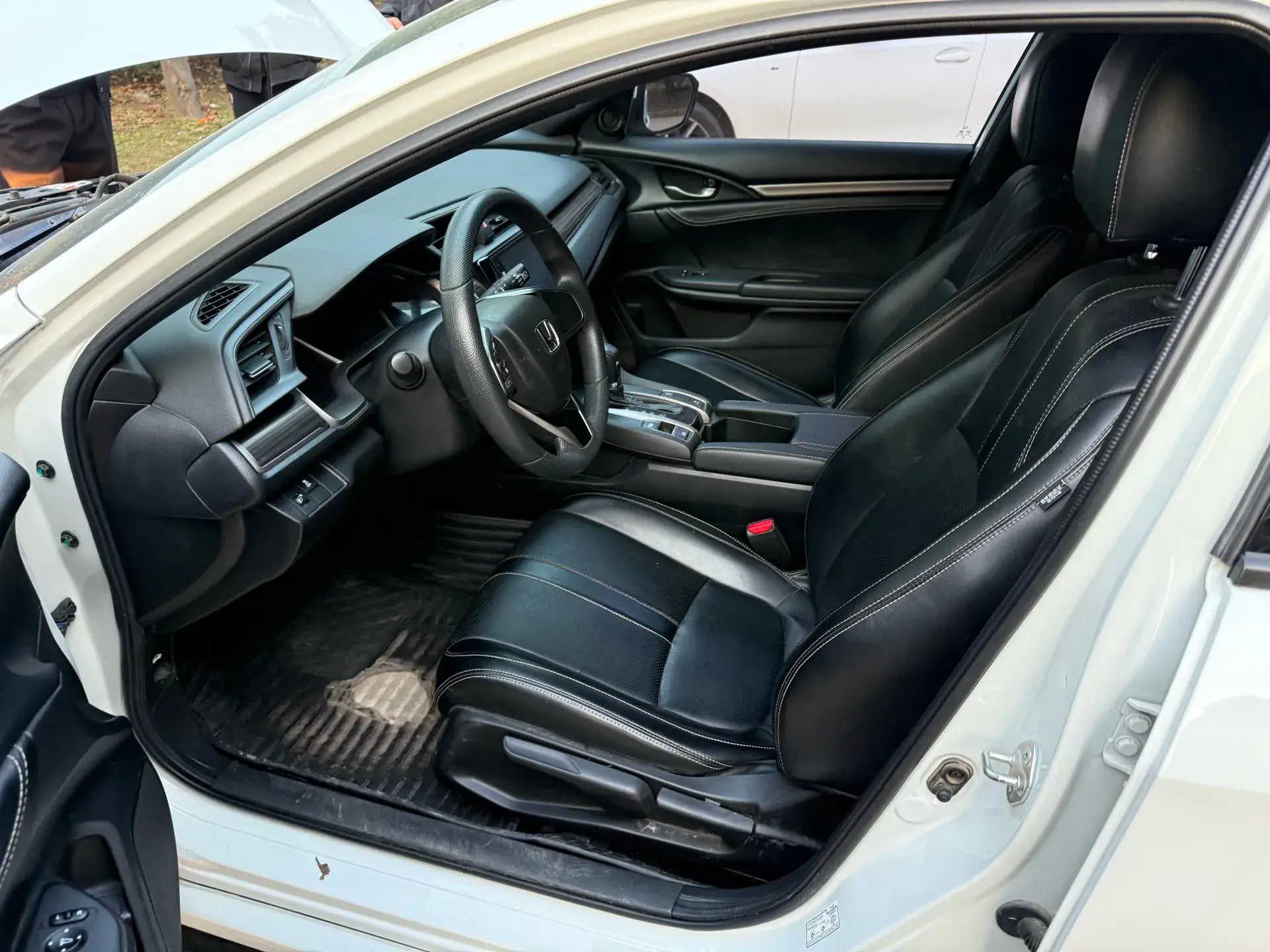 2021 HONDA CIVIC thumbnail 4