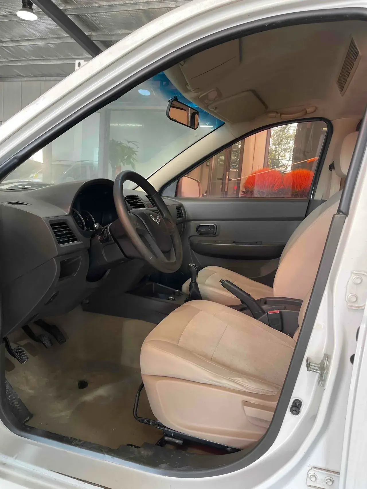 2018 WULING HONGGUANG thumbnail 4