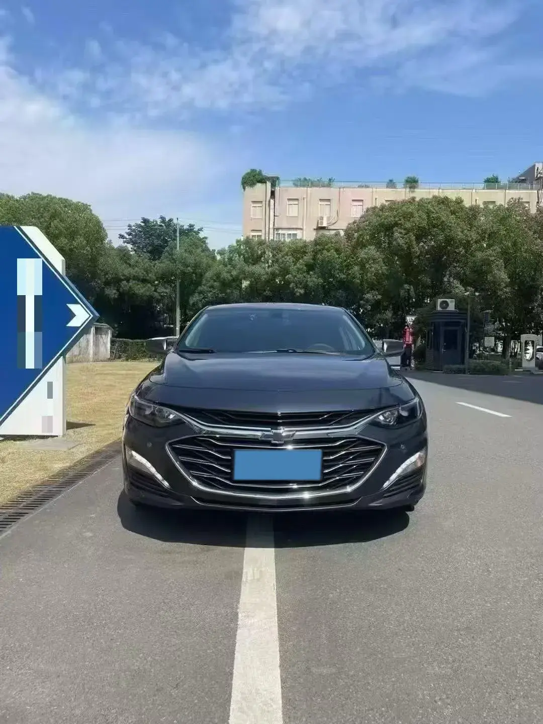 2022 CHEVROLET MALIBU thumbnail 2