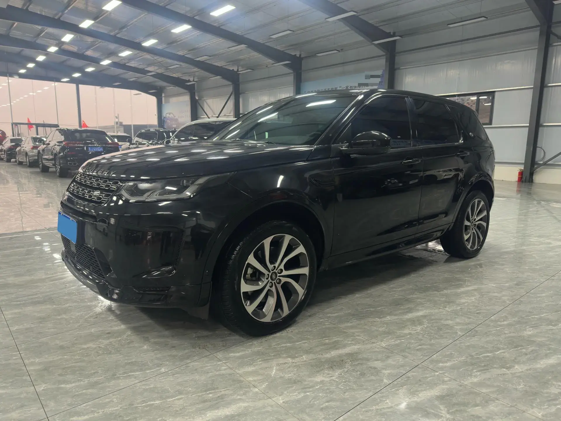 2020 LAND ROVER view 1