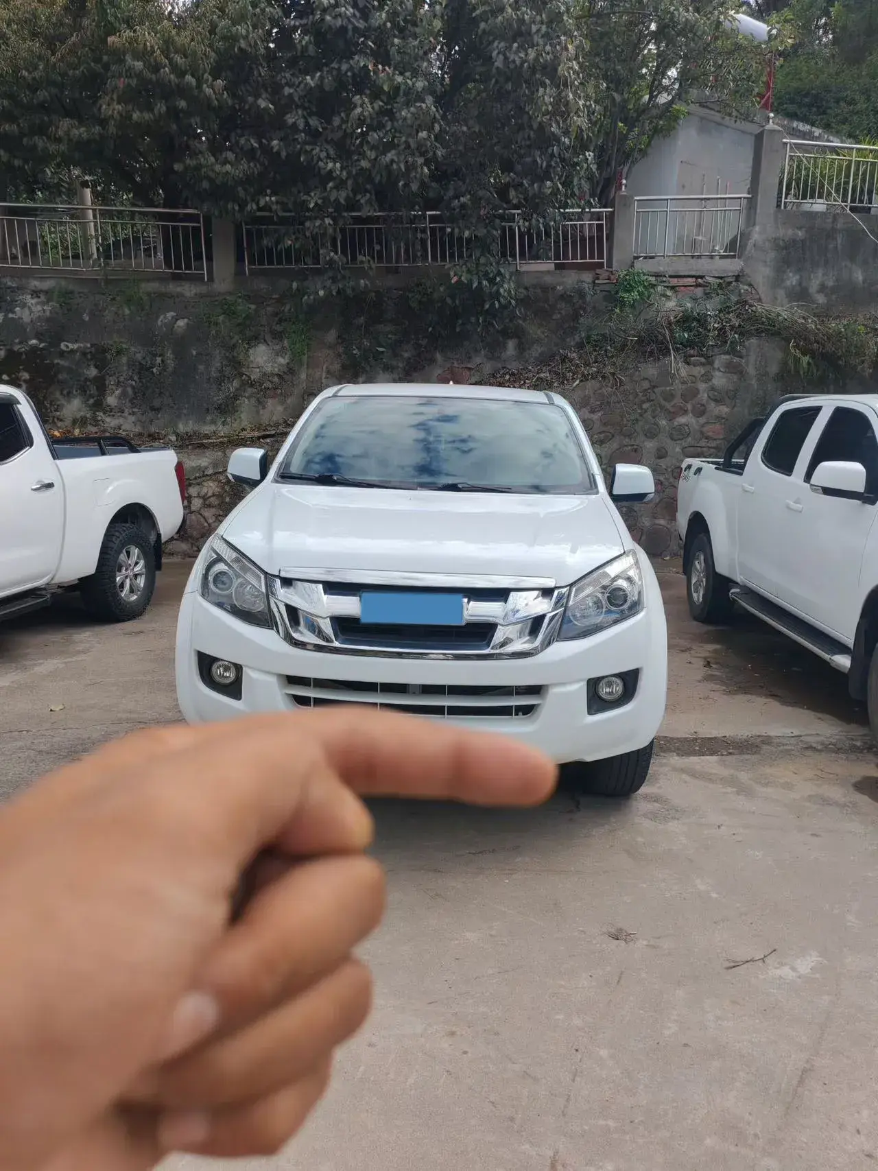 2020 ISUZU LINGTUO thumbnail 2
