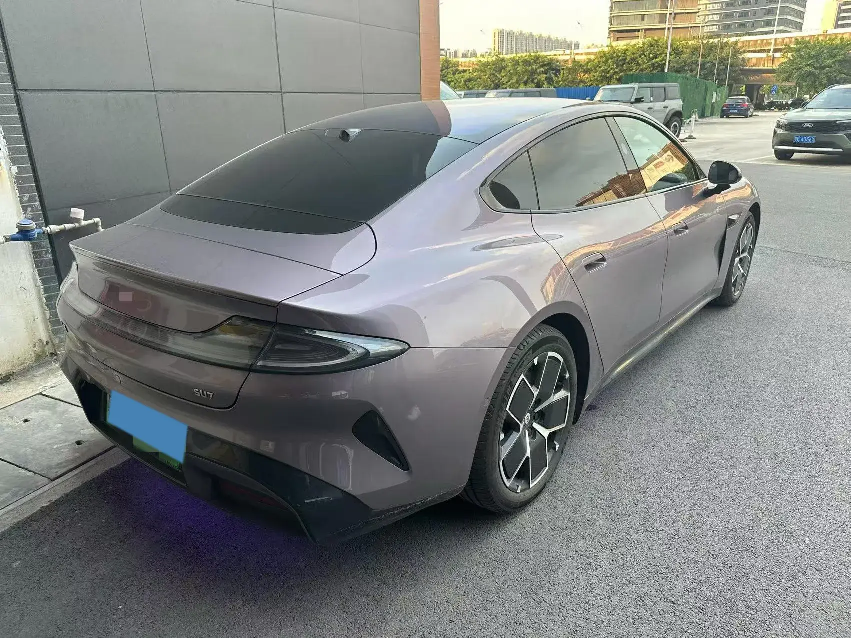 2024 MI SU7 thumbnail 3