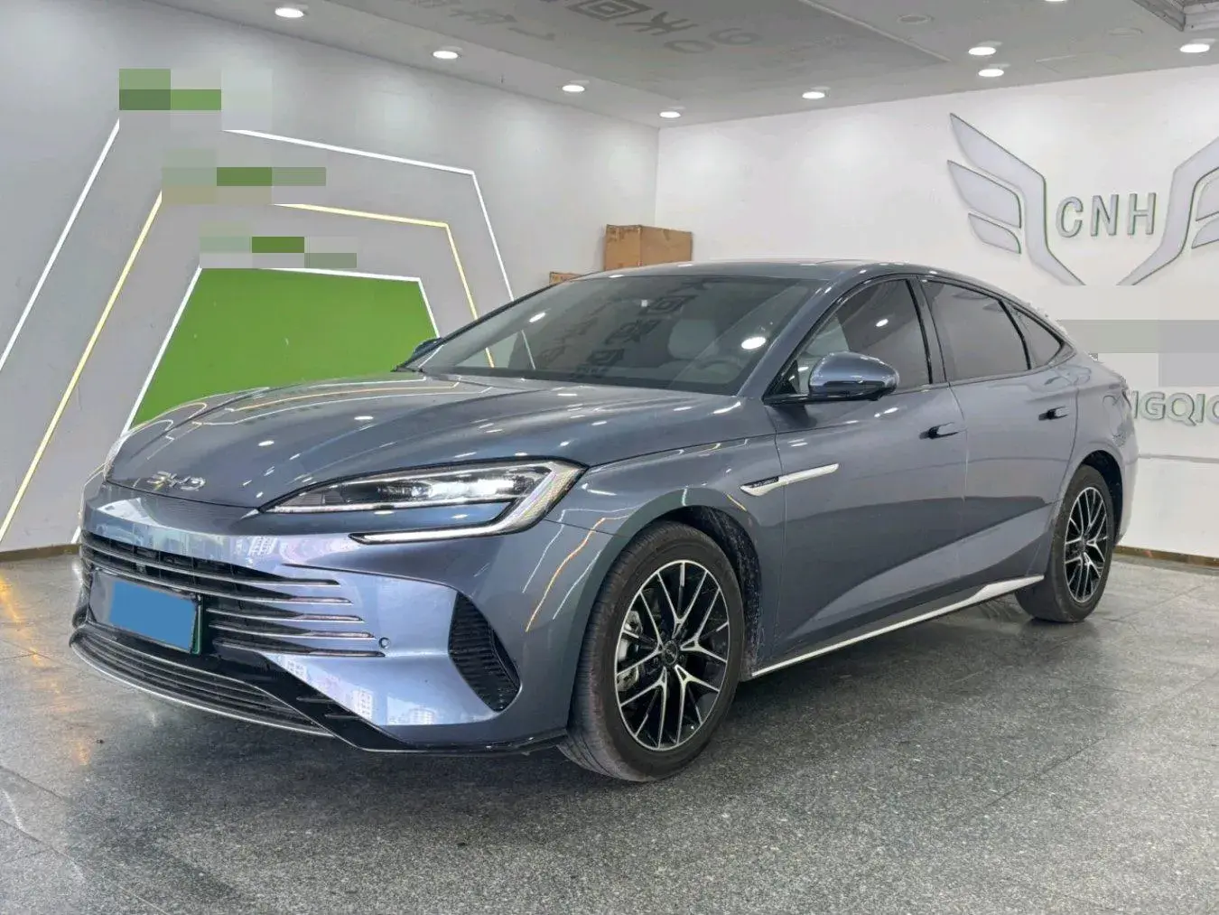 2023 BYD SEAL view 1