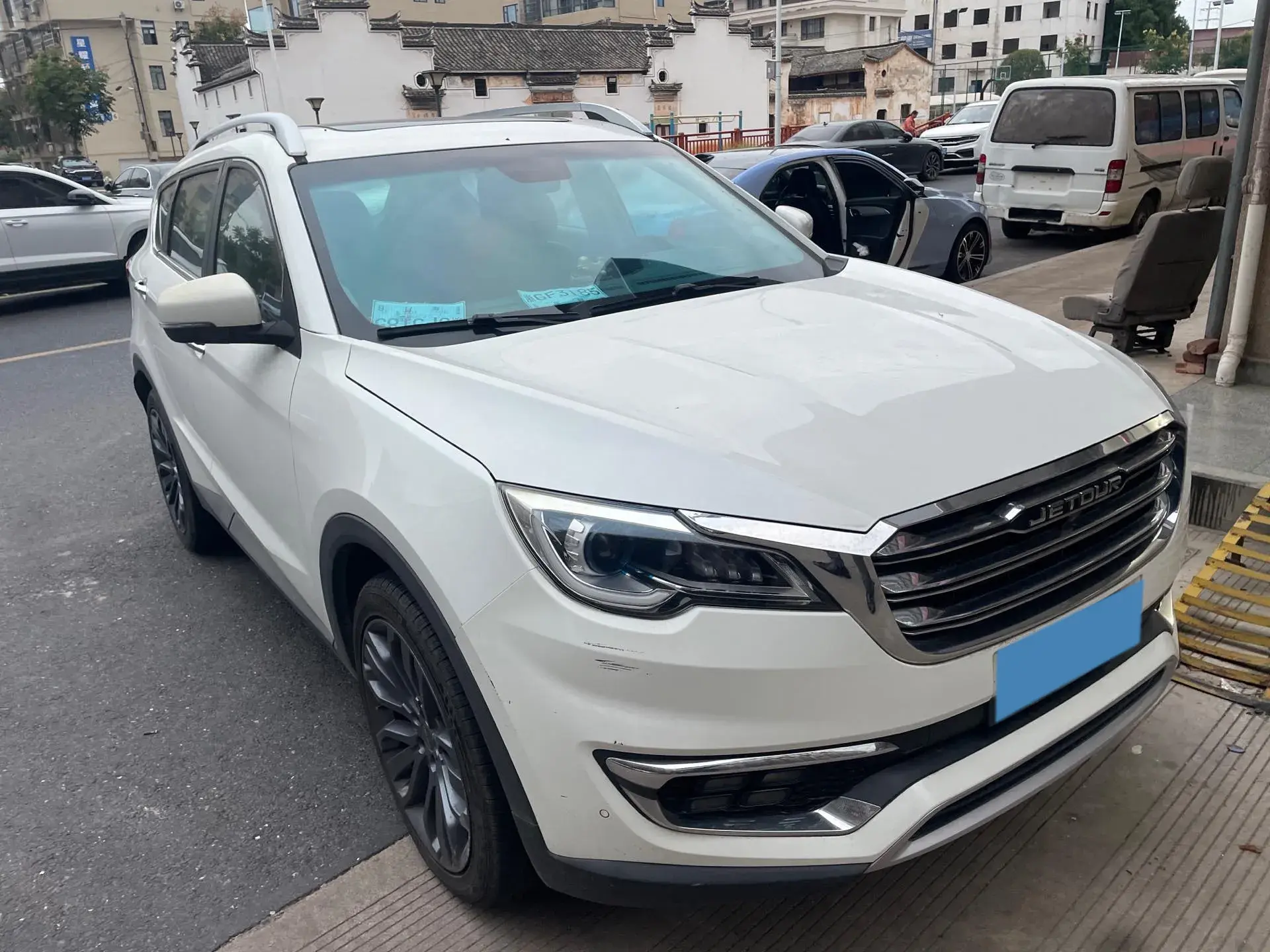 2018 JETOUR X70 thumbnail 3